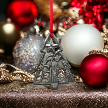 Load image into Gallery viewer, Christmas Tree Nativity Ornament