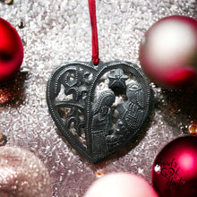 Load image into Gallery viewer, Nativity Swirl Heart Ornament