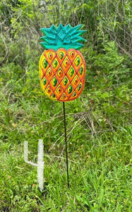 Pineapple Yard Stake